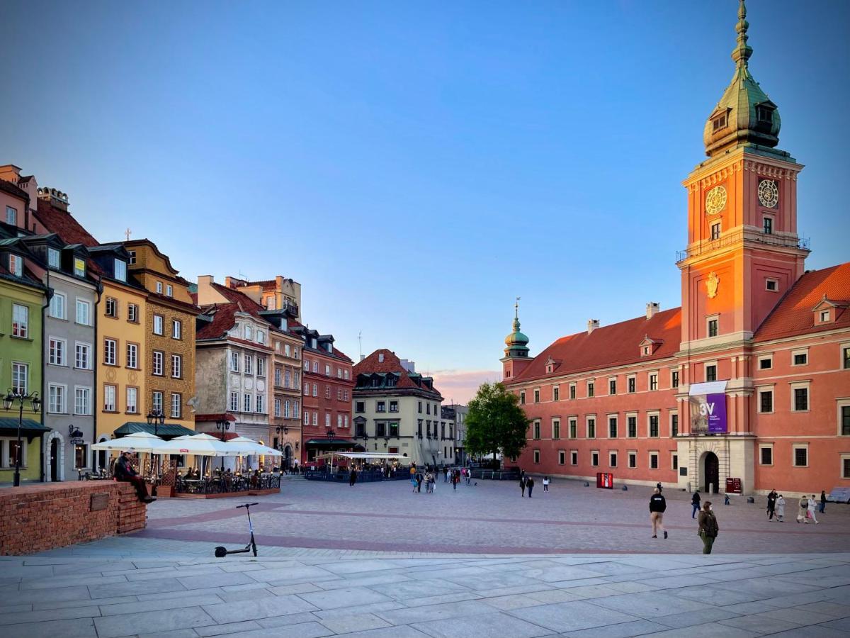 Old Town Best View Wifi 300 Mb/S Huge Screen Netflix Appletv Amazontv Varşova Dış mekan fotoğraf