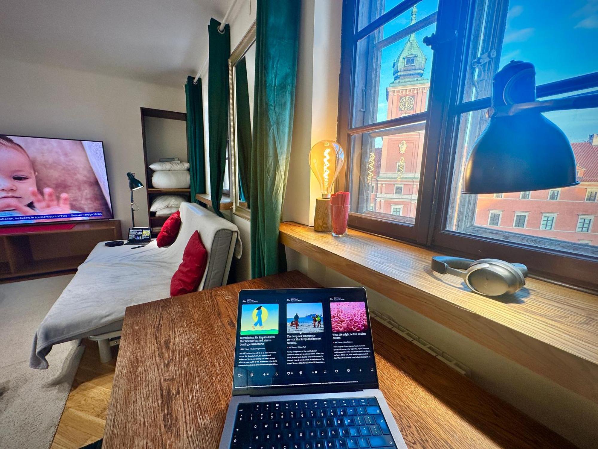 Old Town Best View Wifi 300 Mb/S Huge Screen Netflix Appletv Amazontv Varşova Dış mekan fotoğraf