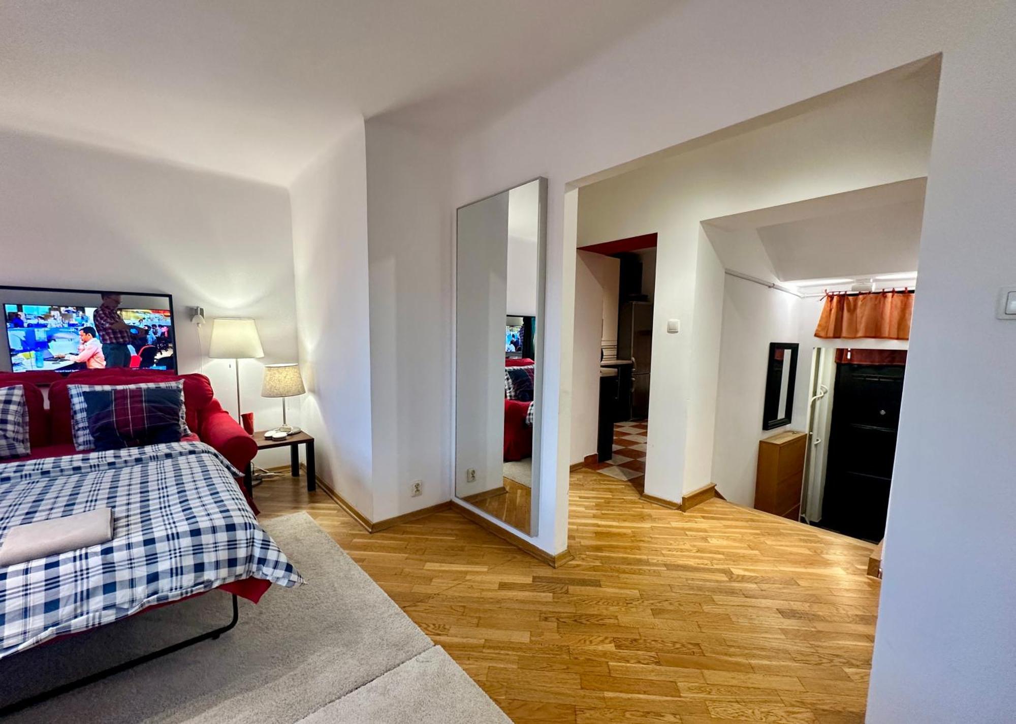 Old Town Best View Wifi 300 Mb/S Huge Screen Netflix Appletv Amazontv Varşova Dış mekan fotoğraf